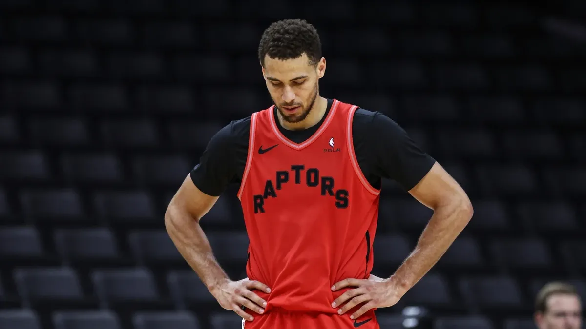 Toronto Raptors fall to Knicks in preseason thriller, Kawhi Leonard debuts